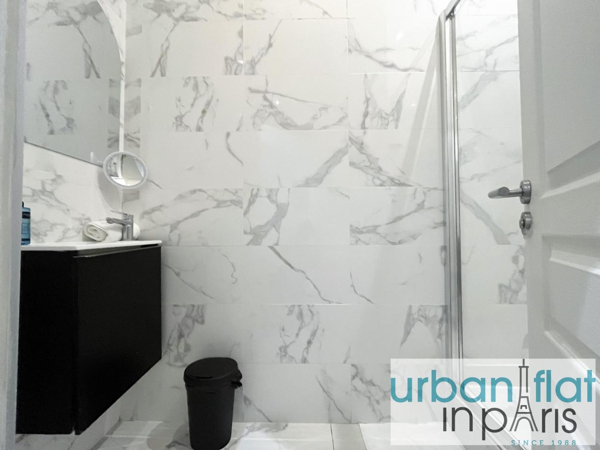 62-Luxury Flat Champs Elysees Париж Екстериор снимка
