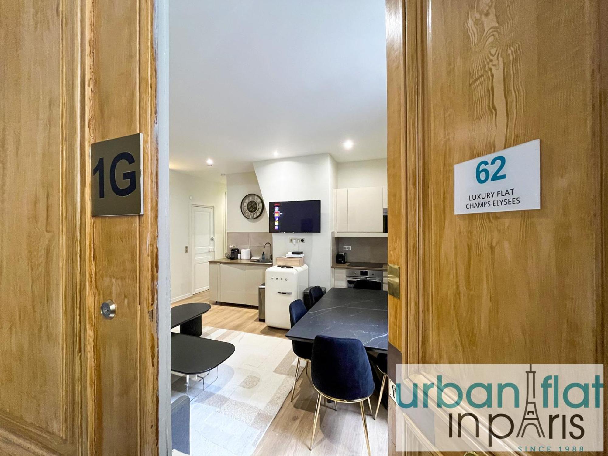 62-Luxury Flat Champs Elysees Париж Екстериор снимка